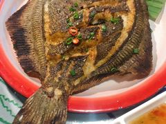 -辉记炭烧海鲜大排档·老字号(福田店)