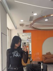 -DL HAIR SALON