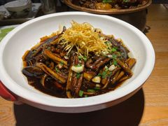 响油鳝糊-吴越荣记苏州菜·松鼠桂鱼100%活鱼现做(斜塘老街店)