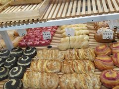 -焙丽拾光(麦凯乐直营店)