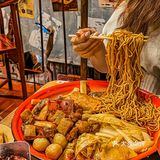 光谷超好吃的干拌麻辣烫！好怕它排队