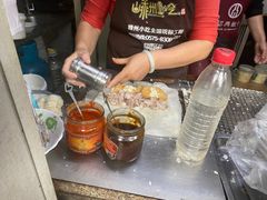 -老汪猪头肉春饼店