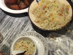 -聚汇三少·龙虾·中餐厅(莫邪路新天地店)