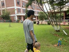 -侯臣咖啡文化村