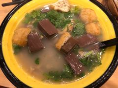 -龙咆汤包·手工现包小笼(拱北口岸店)