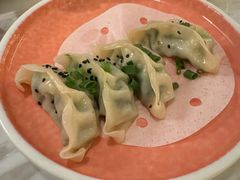 -浅深(世茂滨江精品店)