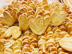 -昆明冠生园·蛋糕·面包(南强街店)