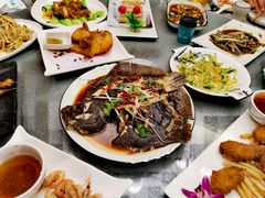 -大城·烧烤海鲜大排档(台东店)