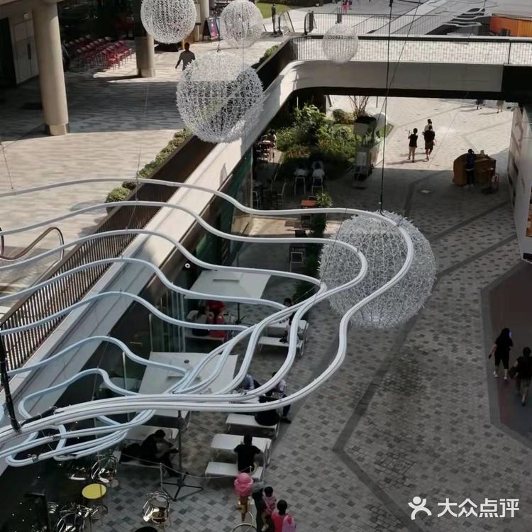 前滩太古里LV独占鳌头