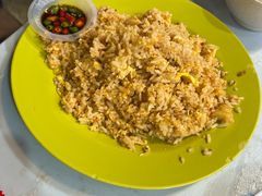 -明记烧鱼美味店