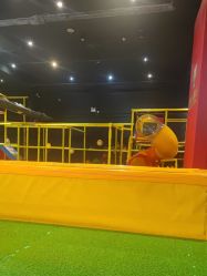 -蹦蹦跳跳(新奥购物中心店)