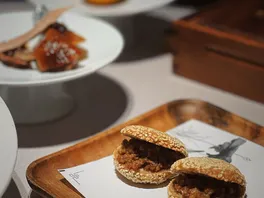 肉**饼