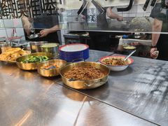 -方铲铲·成都板凳面(滨江银泰店)