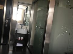 -如家云上四季连锁酒店(昆明东风广场地铁站店)