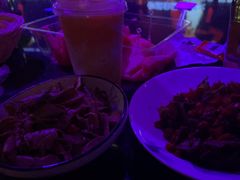 -温莎KTV(珠江路店)
