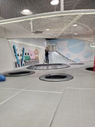 -MINI MARS KIDS CLUB亲子家庭中心(长宁天山店)