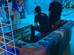 -世代星球·保龄球·镭战真人CS·团建(杨浦店)