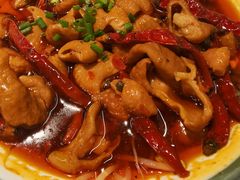 柴火肥肠-耙吉吉川味小酒馆(本地人回头店)