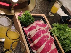 -湊湊火锅·茶憩(打浦桥日月光店)