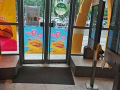 -麦当劳(北苑秋实路店)