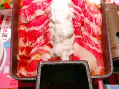 玉龙雪顶寿喜烧·精品肥牛-有喜屋·深夜食堂(北京西路店)