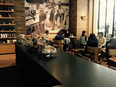 大堂-星巴克(绵阳涪城凯德店)