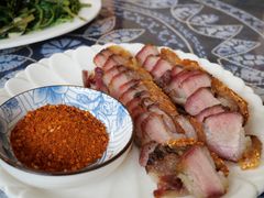 脆皮猪肉-仁和人家