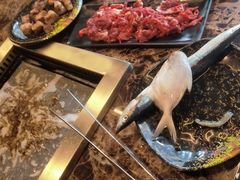 -牛里牛气· 榴莲海鲜鲜牛肉自助火锅·烤肉(横岗店)