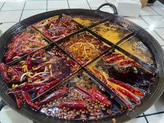 红汤锅底-铜元老码头鳝鱼火锅