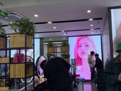 -藤野造型烫染·漂发