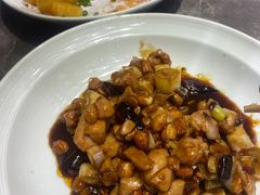 -闫府私房菜·老字号(恒隆店)