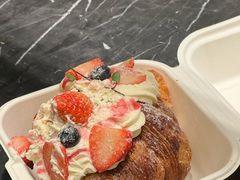 -BUTTERFUL&CREAMOROUS 黄油与面包(三里屯太古里店)