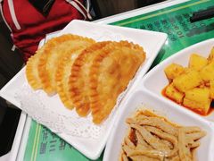 辣子盒-令氏家外家周秦食府(高新店)