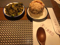 咸蛋黄狮子头-十面春风·江南面馆(崇宁路店)