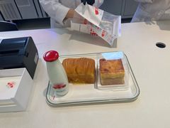 -红星前进面包牛奶公司(君太店)