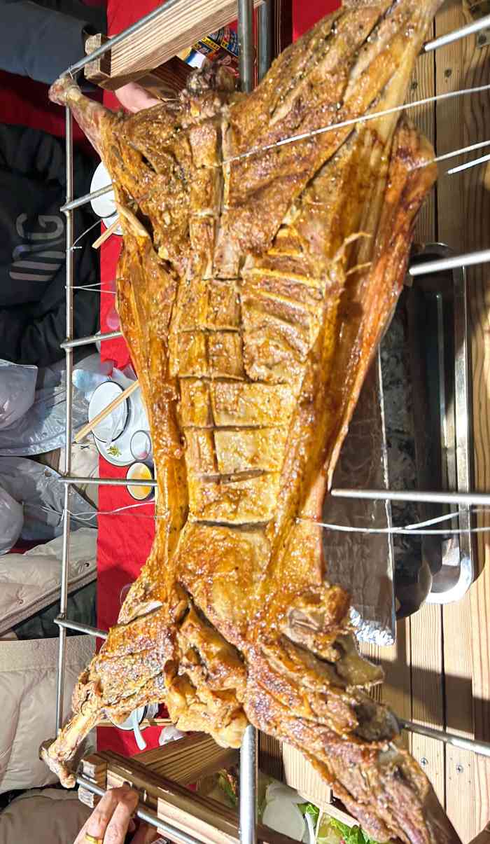 香木香羊(大治路店)-"服务员很热情,服务员小哥歌也唱得好.好评.