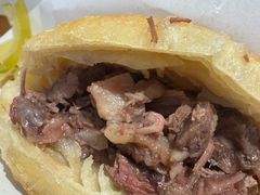 -闫家驴肉老店(华电一校店)