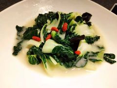 -御花园·粤菜·海鲜火锅(中山公园店)