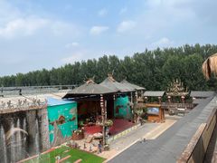 -呀路古热带植物园