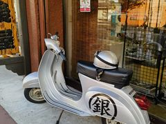 -(株)越後屋デパート