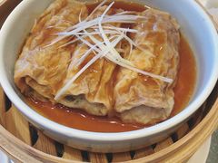 鲍汁腐皮卷-白天鹅宾馆-宏图府餐厅