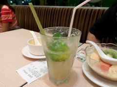 -佰搭果·广式茶餐厅(西华路店)