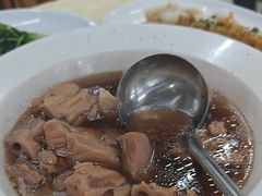 -南沙辉记烧鸡·荔枝木炭火吊烧(旧镇店)