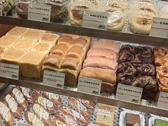 -君之狮子山·轻糖烘焙(松江印象城店)