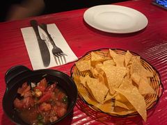 餐前玉米片-Pistolera Mexican Cantina女枪手墨西哥餐厅(碧云路店)