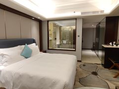 -深圳福青龙华天假日酒店