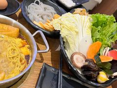 -呷哺呷哺(万达新世界店)