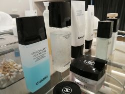 -JNK皮肤管理中心