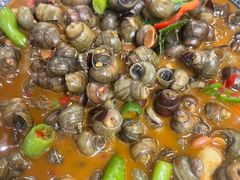 -芦茨金富饭庄·25年老字号·专做稻草鸡