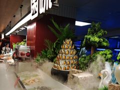 -四囍码头海鲜烧烤自助火锅(外滩南京东路悦荟广场店)